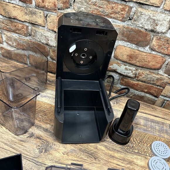 Emeril Lagasse Pasta 2-in-1 Pasta Maker Juicer LED Display PM-01 W Accessories - Picture 9 of 11